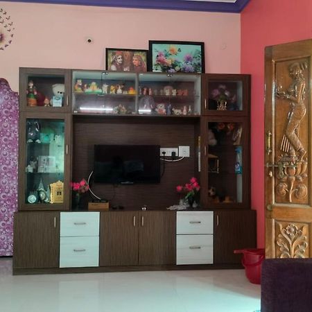 Dmg -1 Homestay Tiruvannāmalai Zewnętrze zdjęcie